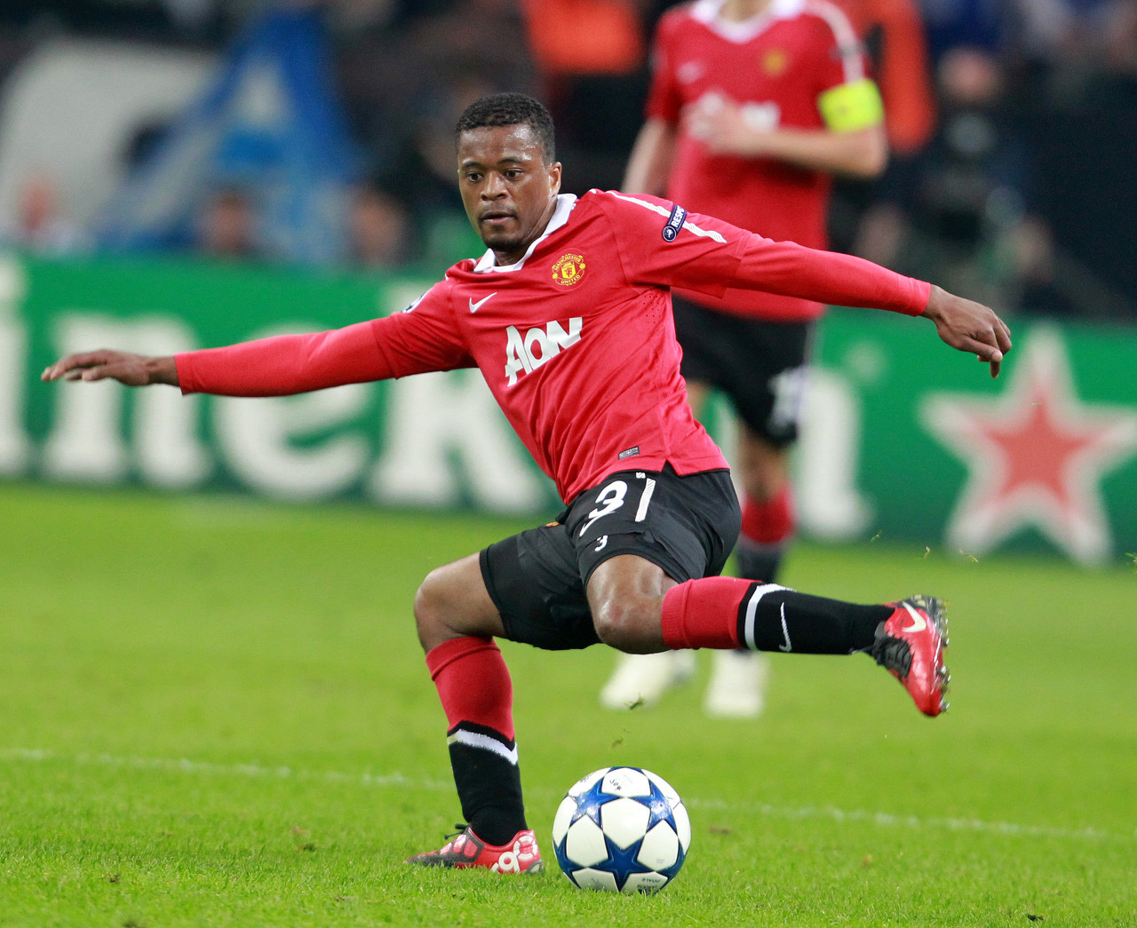 更让多特蒙 更让多特蒙